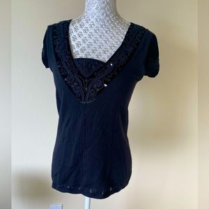 Nanette lepore beaded short sleeve sweater shirt size medium